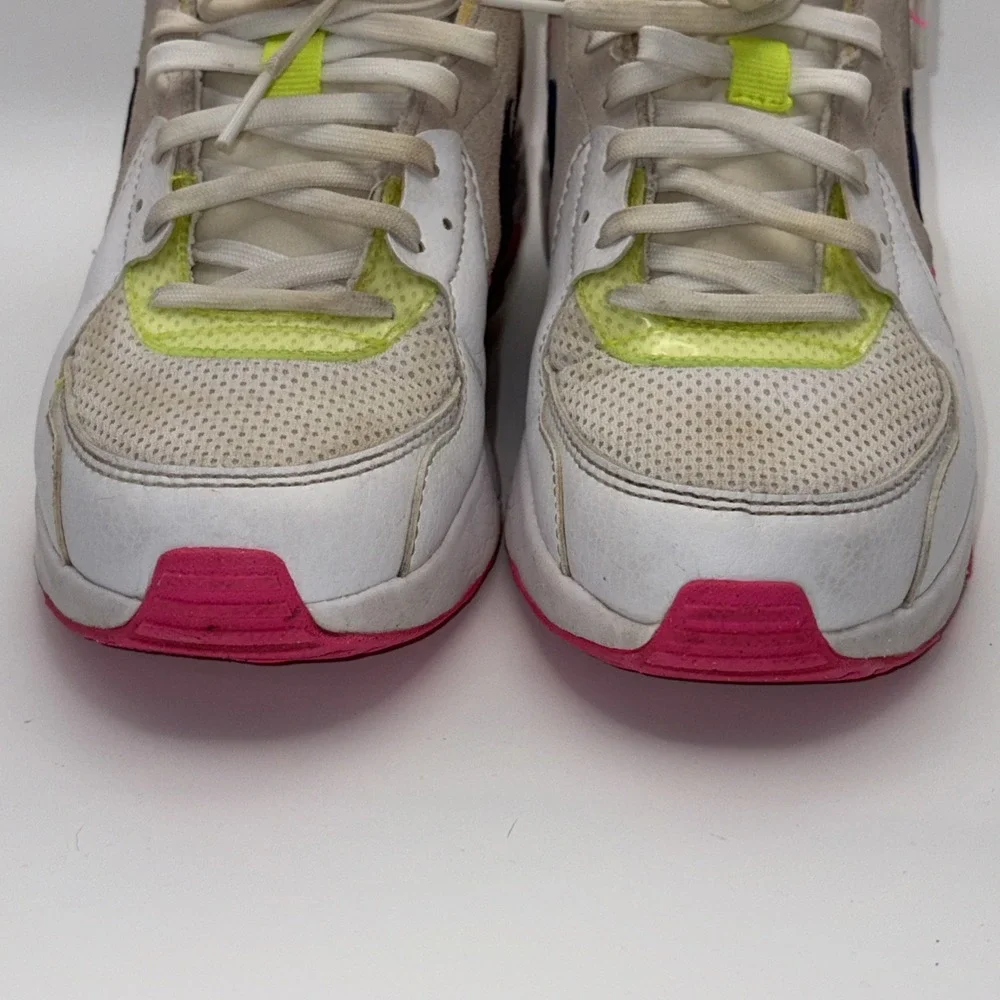 Women's Nike Air Max DD2955-100 White Running Sneakers Size Women's 6